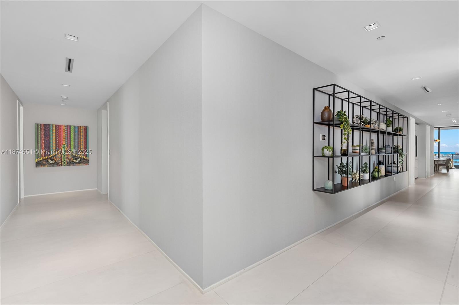 ONE THOUSAND MUSEUM CONDO - Residential