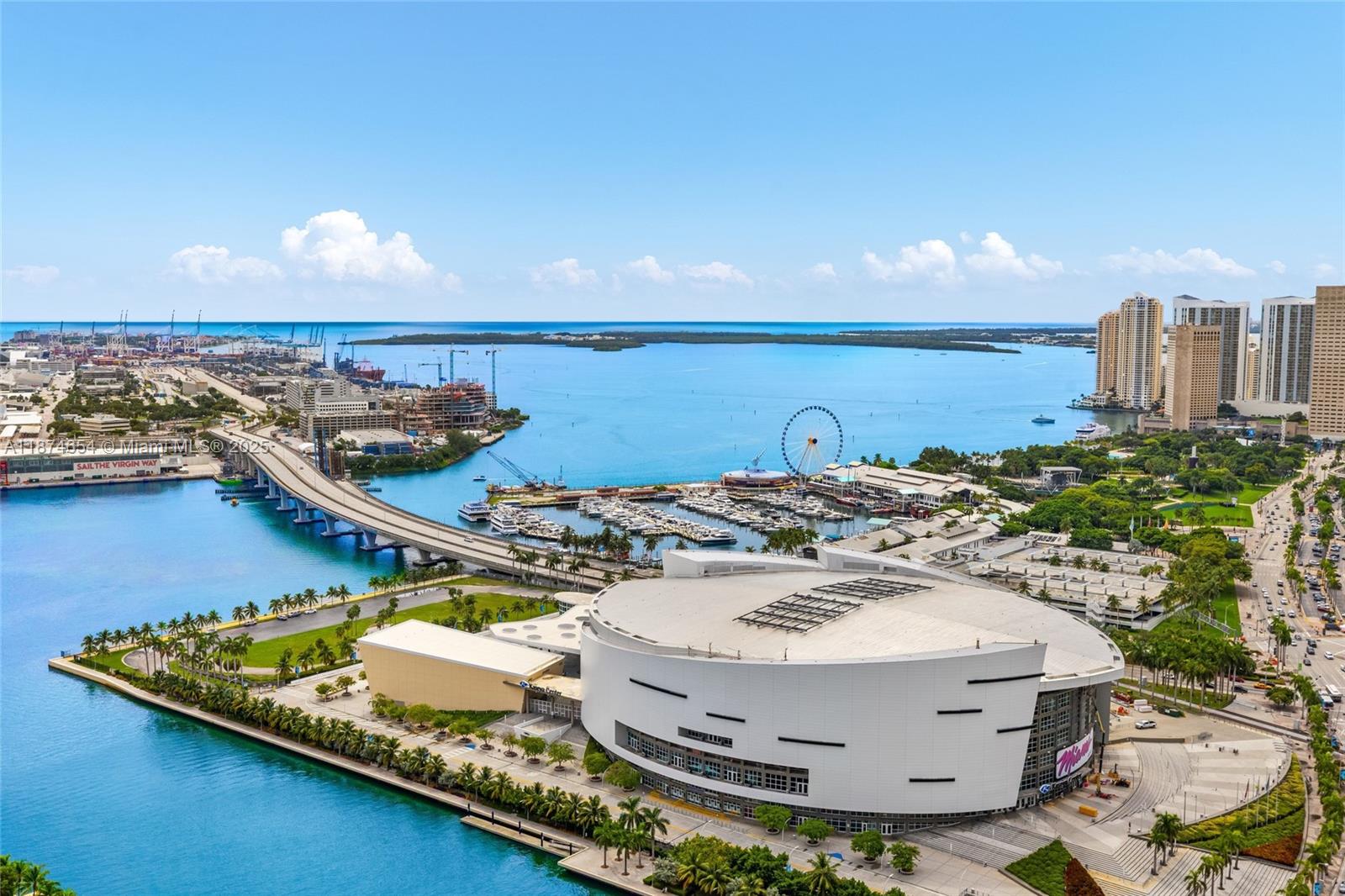 ONE THOUSAND MUSEUM CONDO - Residential