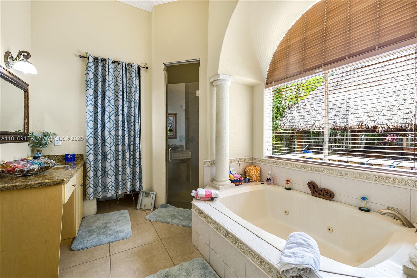 2300 ESTATES - 1 ACRE - Residential