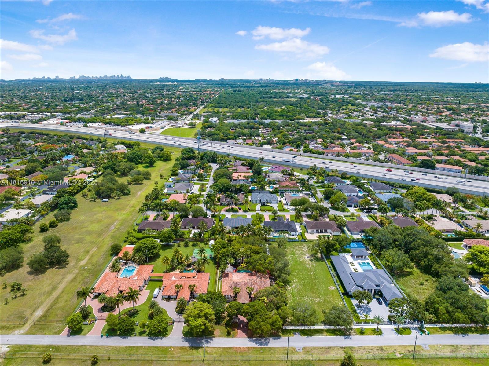 2300 ESTATES - 1 ACRE - Residential