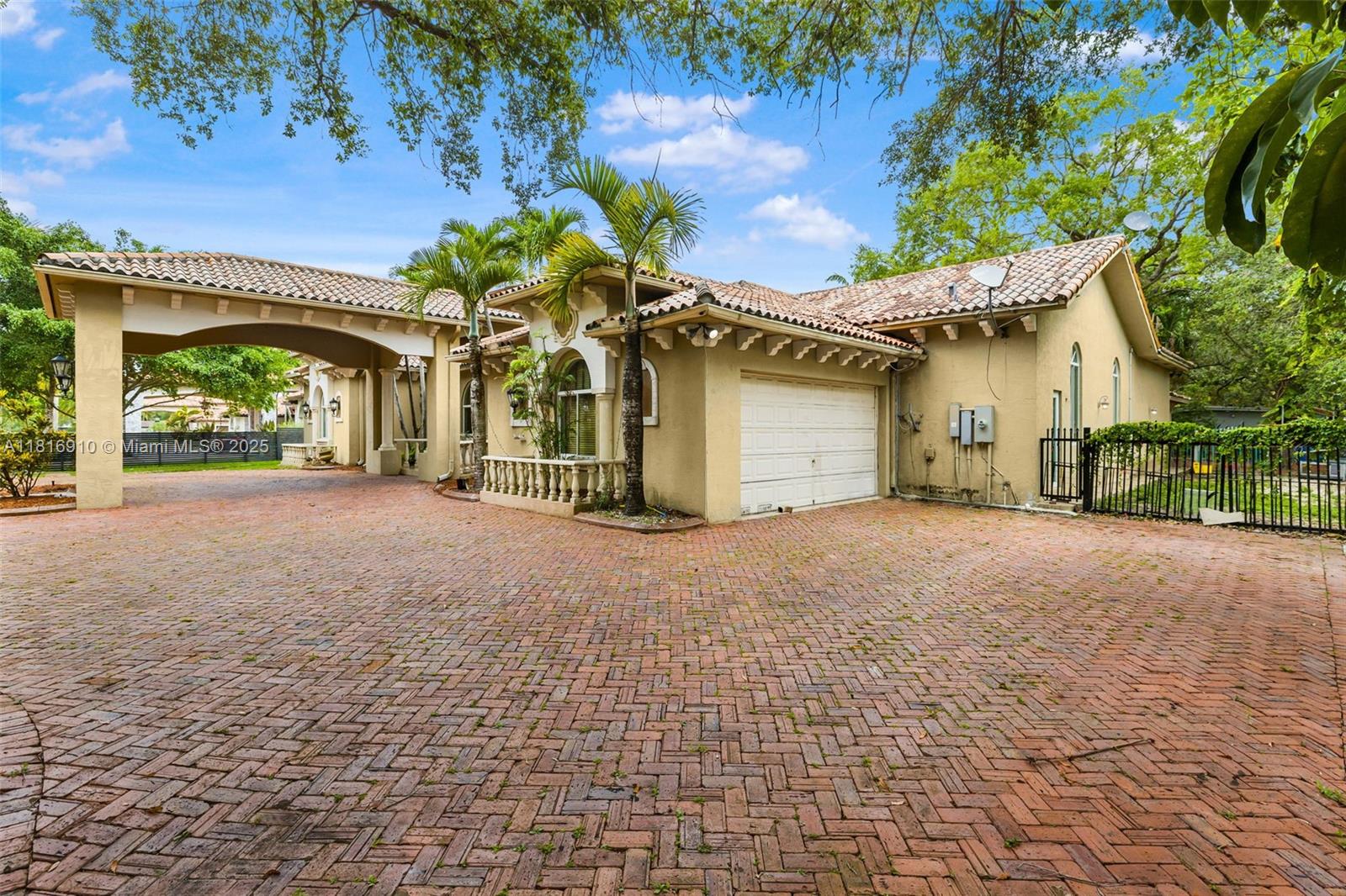 2300 ESTATES - 1 ACRE - Residential