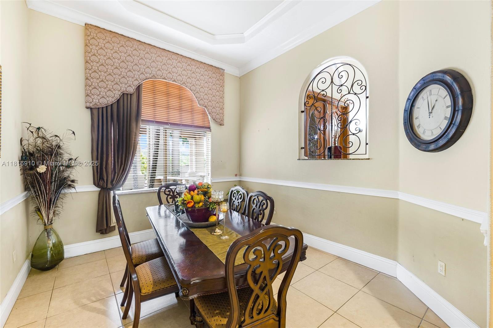 2300 ESTATES - 1 ACRE - Residential