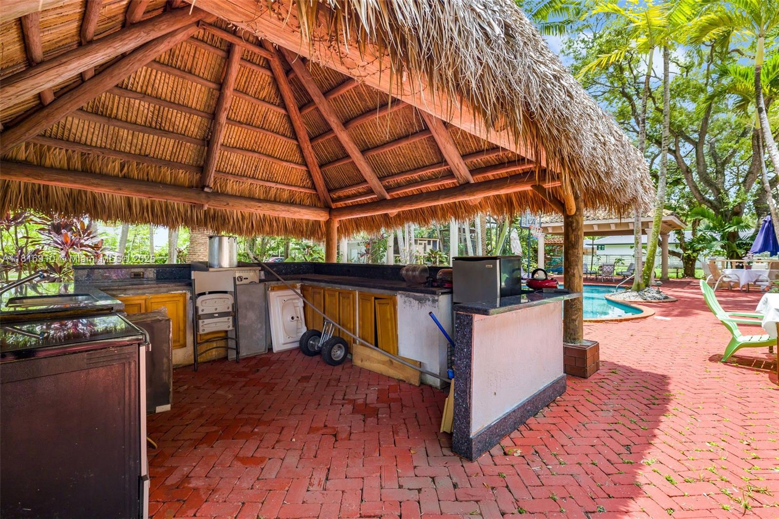2300 ESTATES - 1 ACRE - Residential