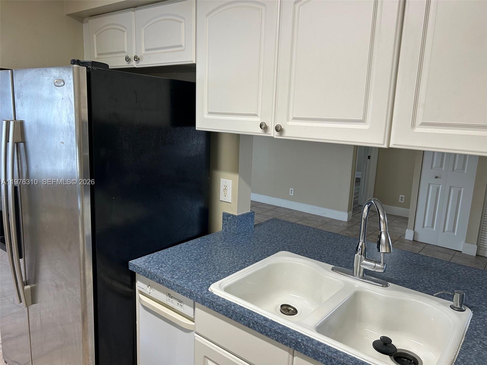 WINDMILL LAKES III CONDO - Residential