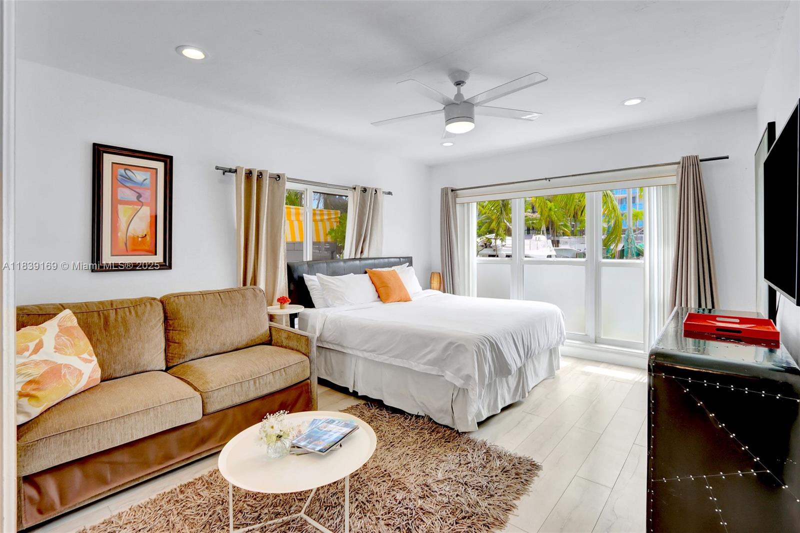 VICTORIA ISLES - Residential Lease