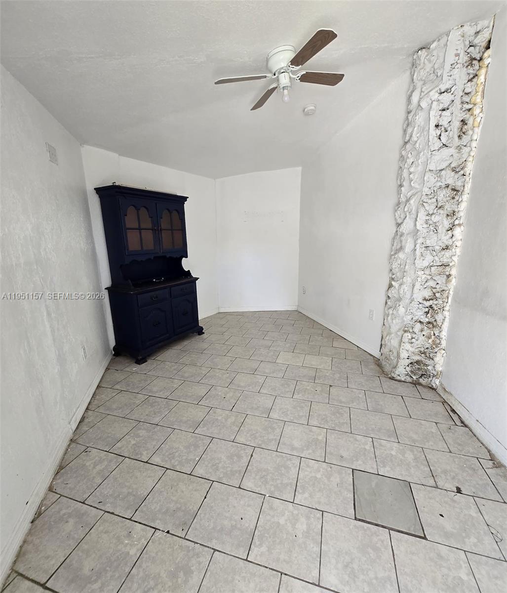 1189 N TAMIAMI TRL H