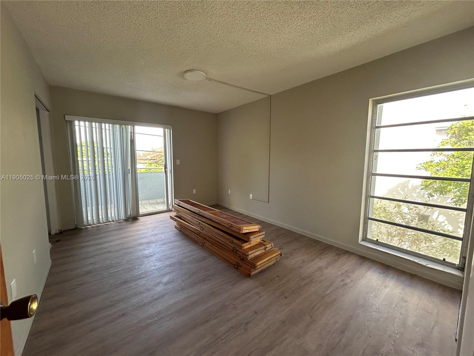 ALHAMBRA MANORS CONDO - Residential Lease