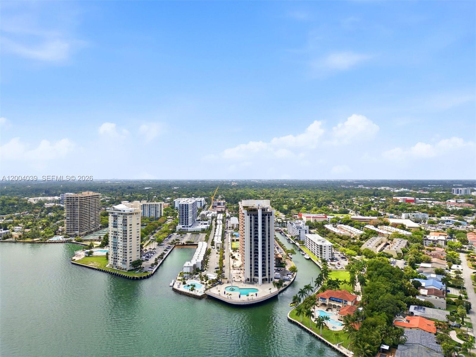 CRICKET CLUB CONDO - Residential