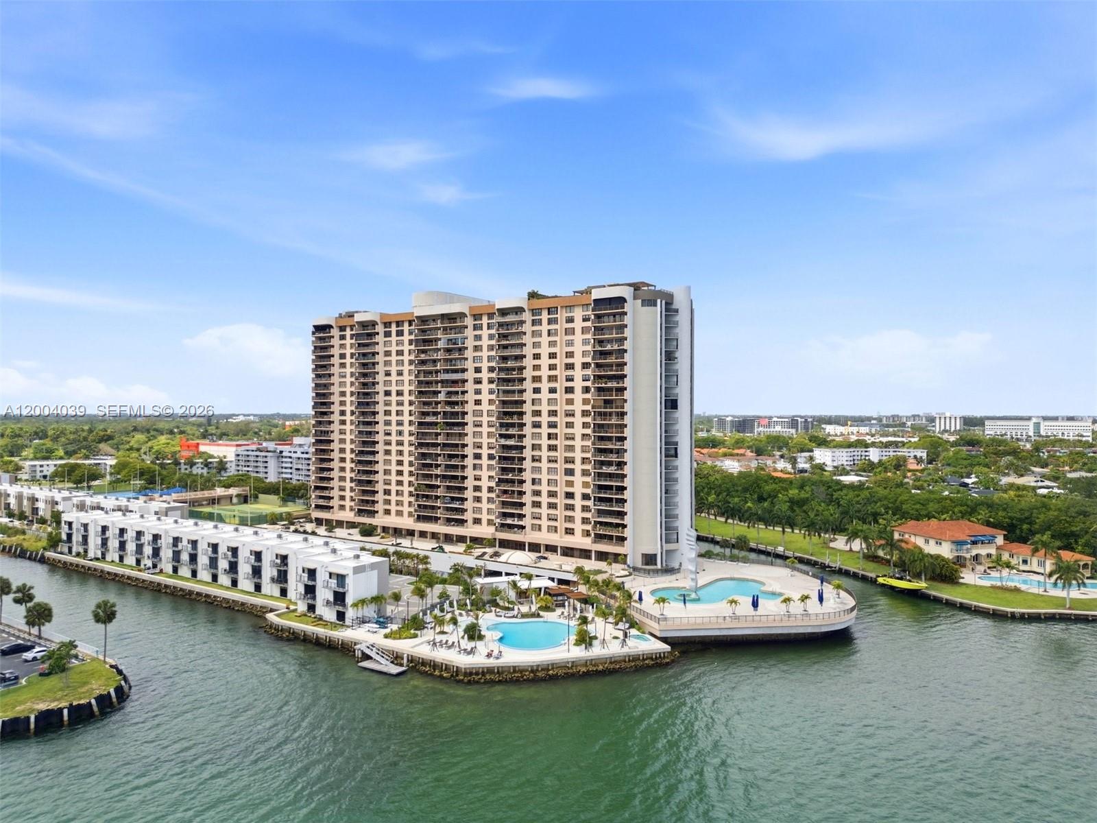 CRICKET CLUB CONDO - Residential