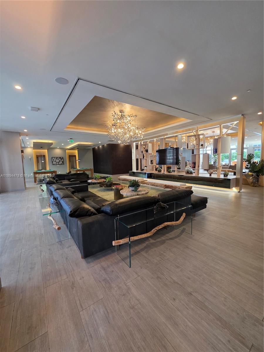 ARIA ON THE BAY CONDO - Residential