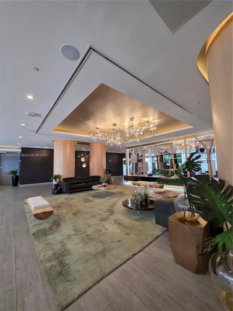 ARIA ON THE BAY CONDO - Residential