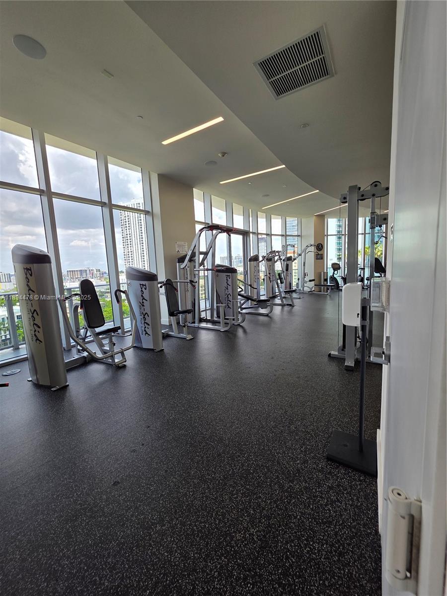 ARIA ON THE BAY CONDO - Residential