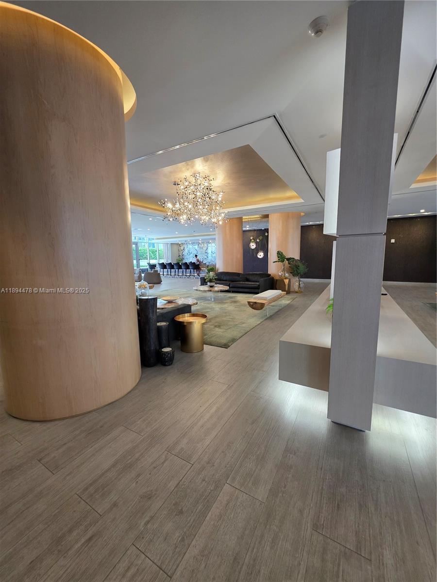 ARIA ON THE BAY CONDO - Residential
