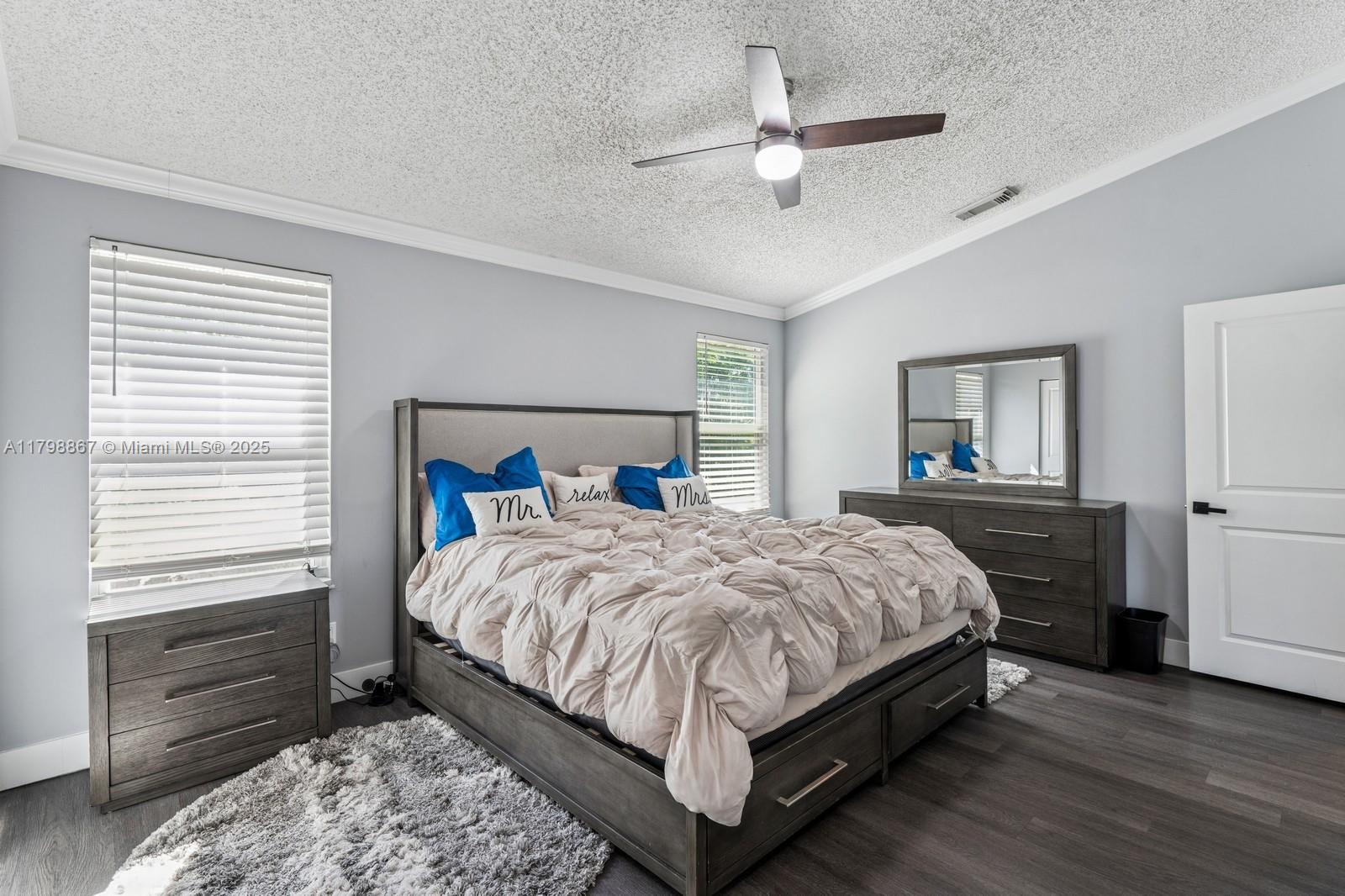 CHAPEL TRAIL REPLAT - Residential