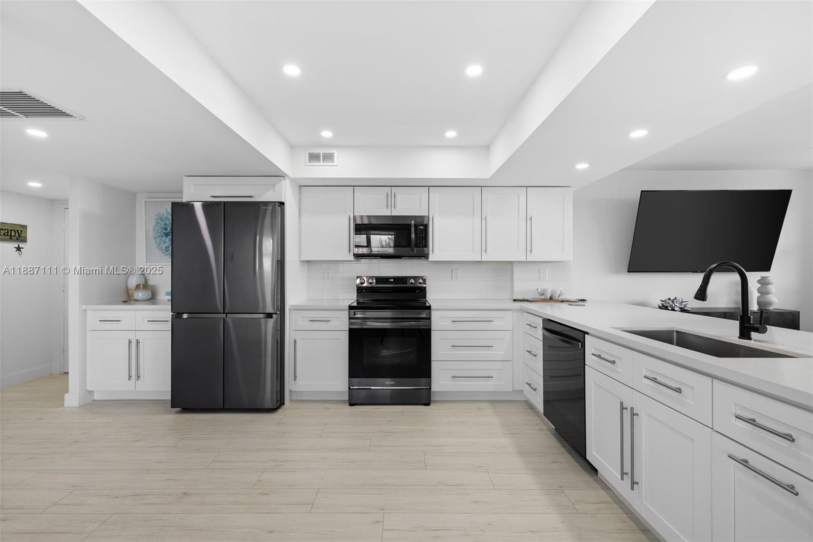 PARKER DORADO CONDO - Residential Lease