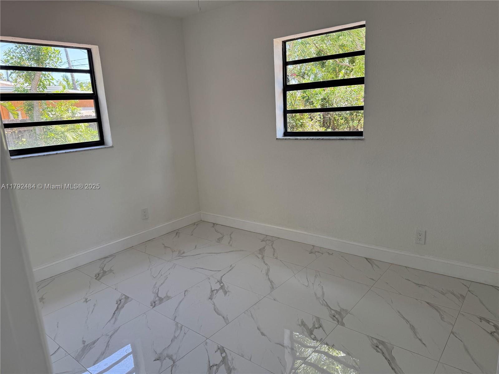 CUTLER RIDGE SEC 4 - Residential