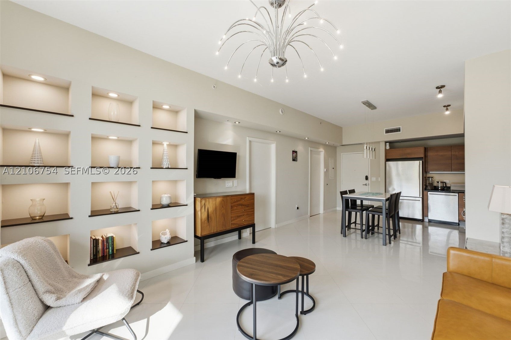 3470 E Coast Ave H0909