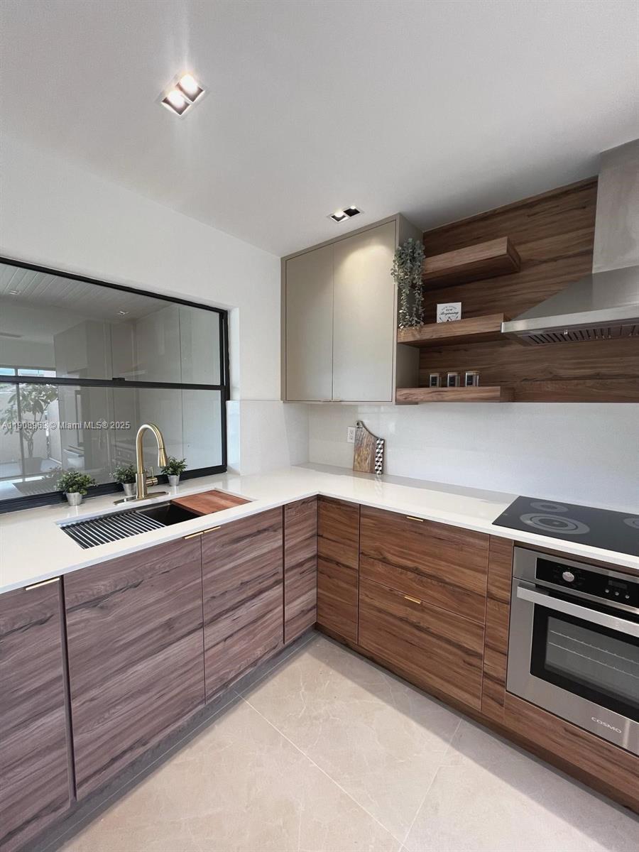 VILLA HOMES AT THE MOORS - Residential