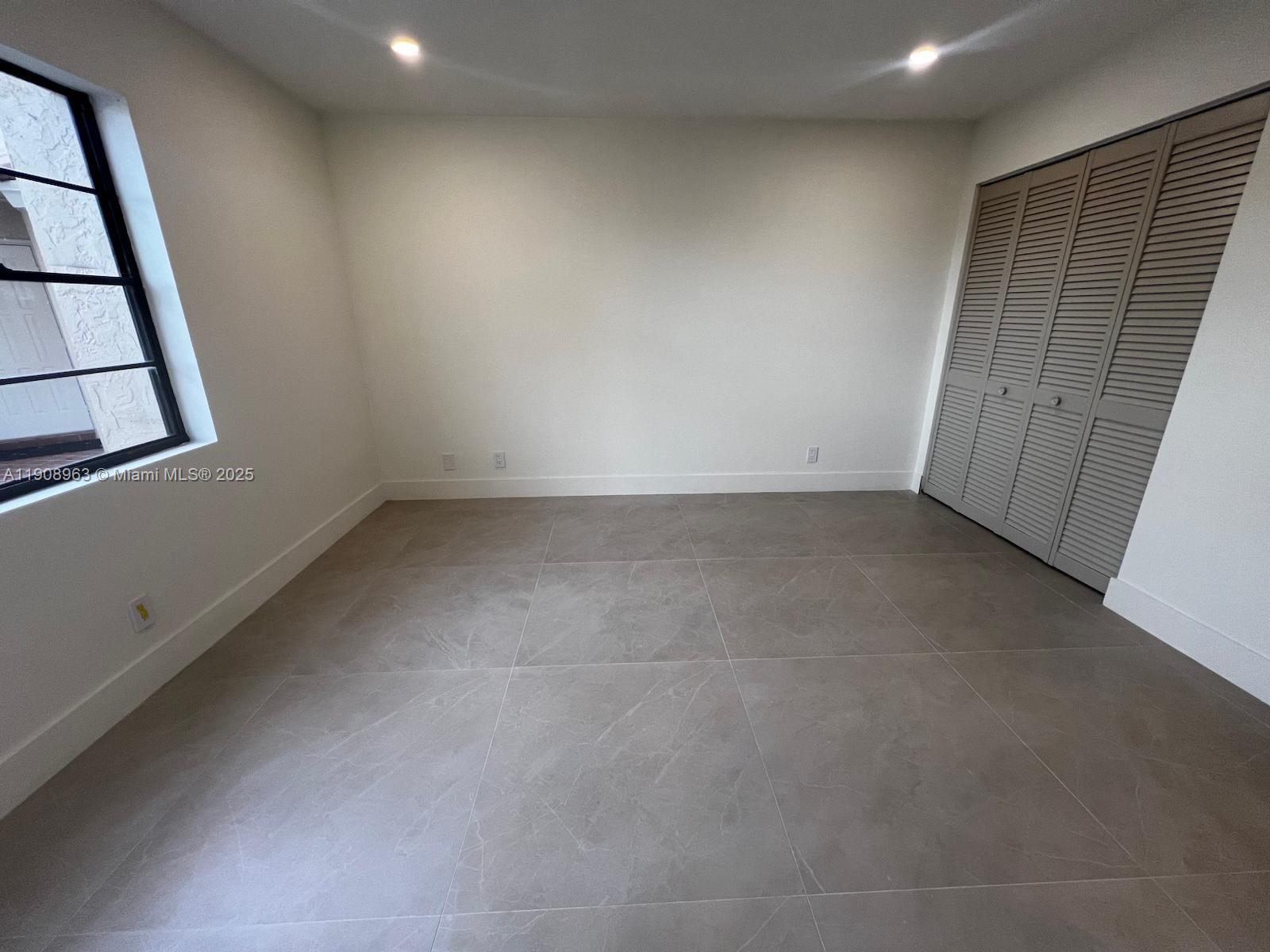 VILLA HOMES AT THE MOORS - Residential