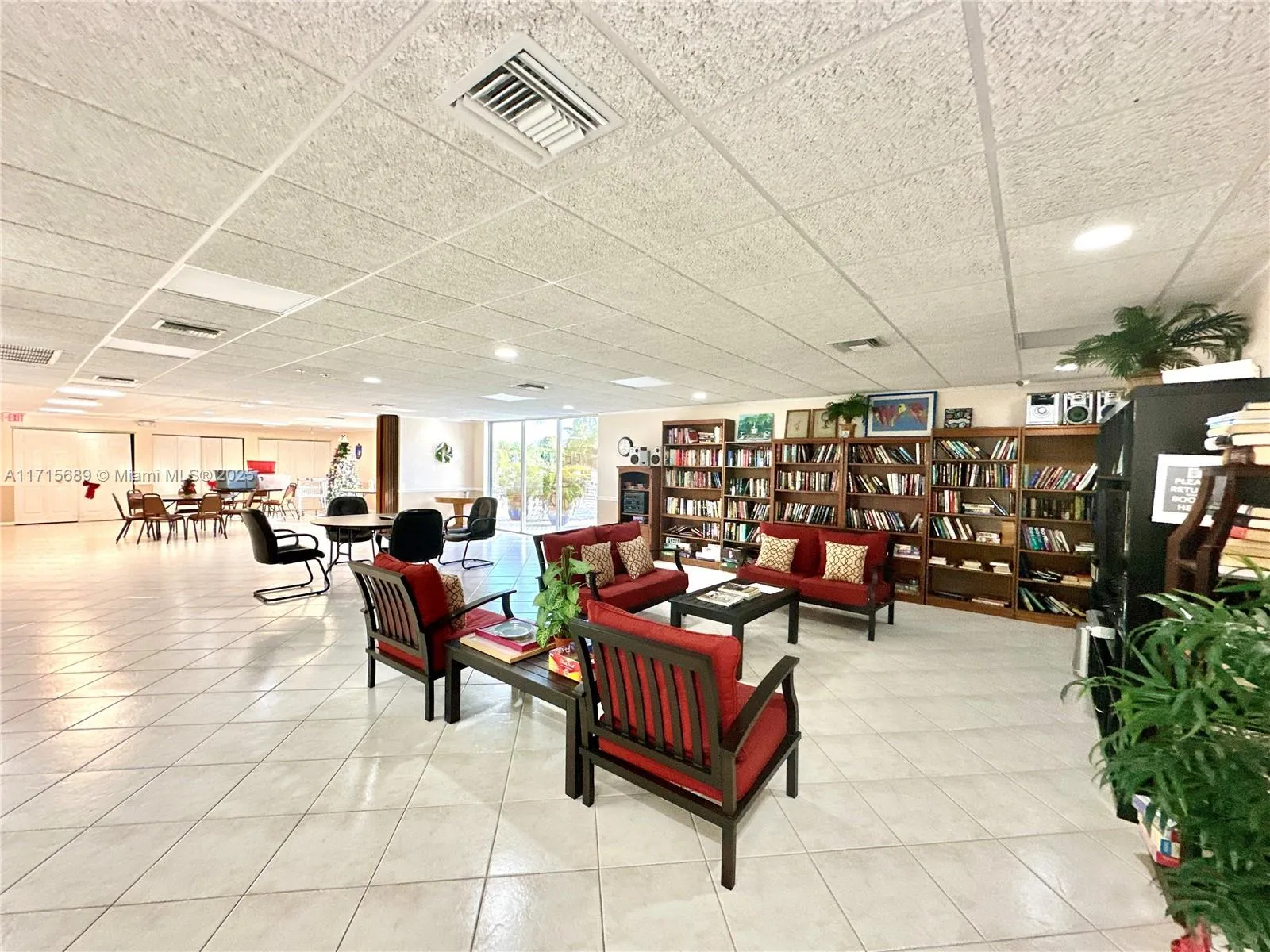 Oakland Park, Florida 33334, United States, 1 Bedroom Bedrooms, ,1 BathroomBathrooms,Residential,Active,22485