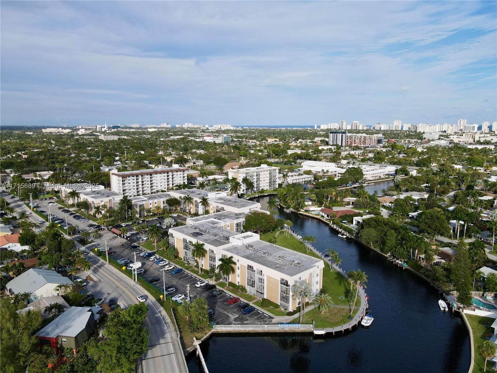 3000 Ne 16th Ave 312, Oakland Park, Miami-Dade County, Florida - 1 Bedrooms  
1 Bathrooms - 