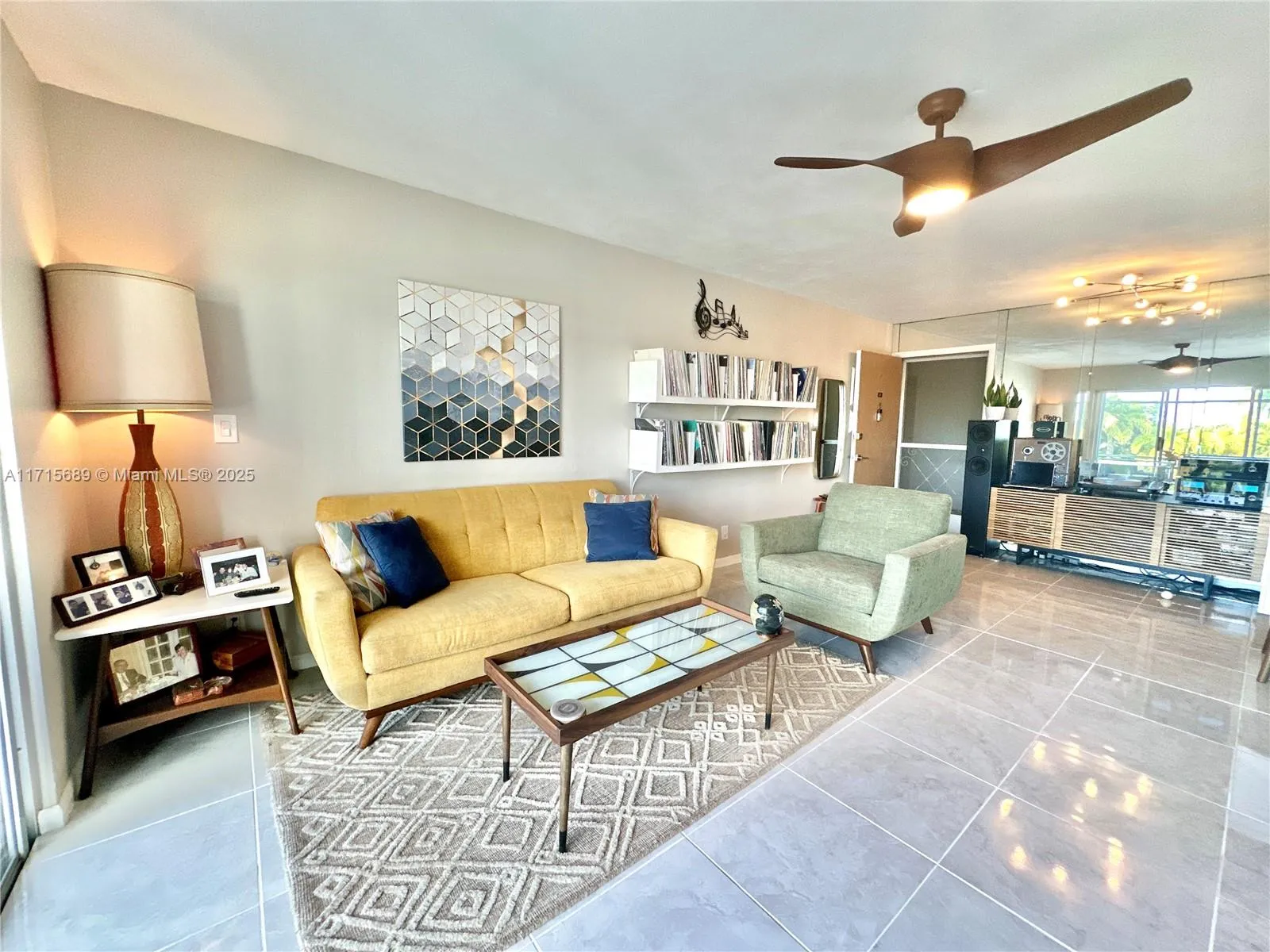 Oakland Park, Florida 33334, United States, 1 Bedroom Bedrooms, ,1 BathroomBathrooms,Residential,Active,22485