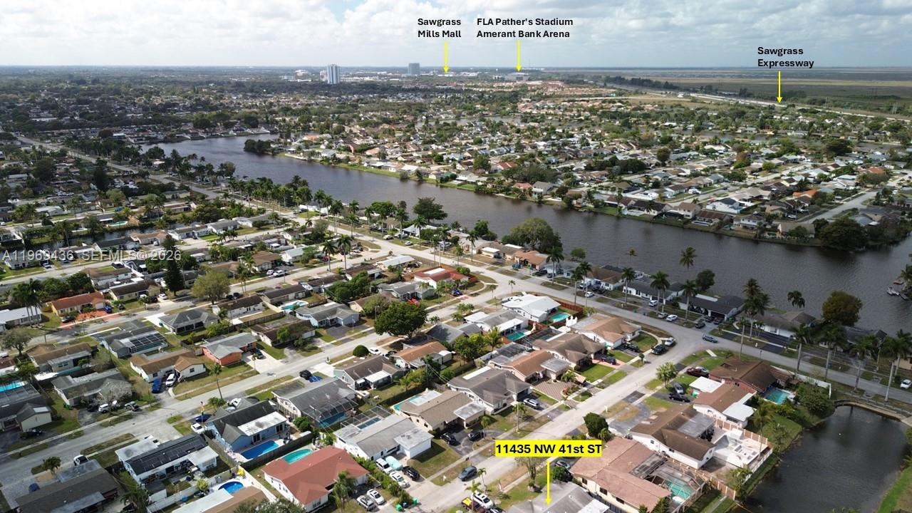 SUNRISE GOLF VLG SEC 24 - Residential