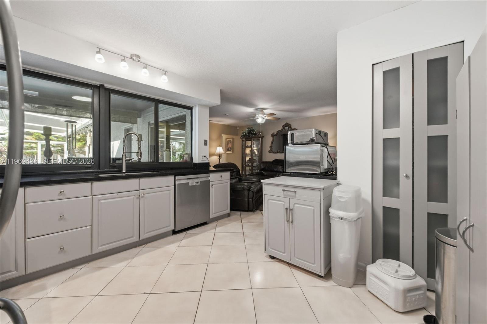 SUNRISE GOLF VLG SEC 24 - Residential