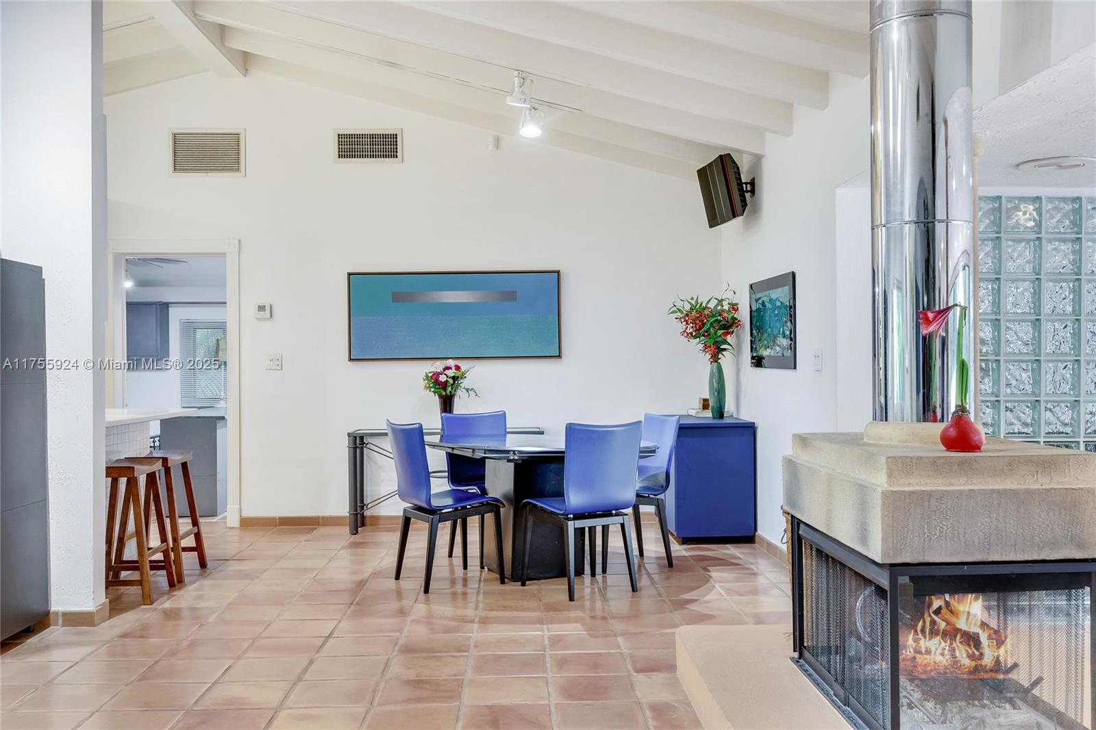 GOLDEN BEACH SEC D - Residential Lease
