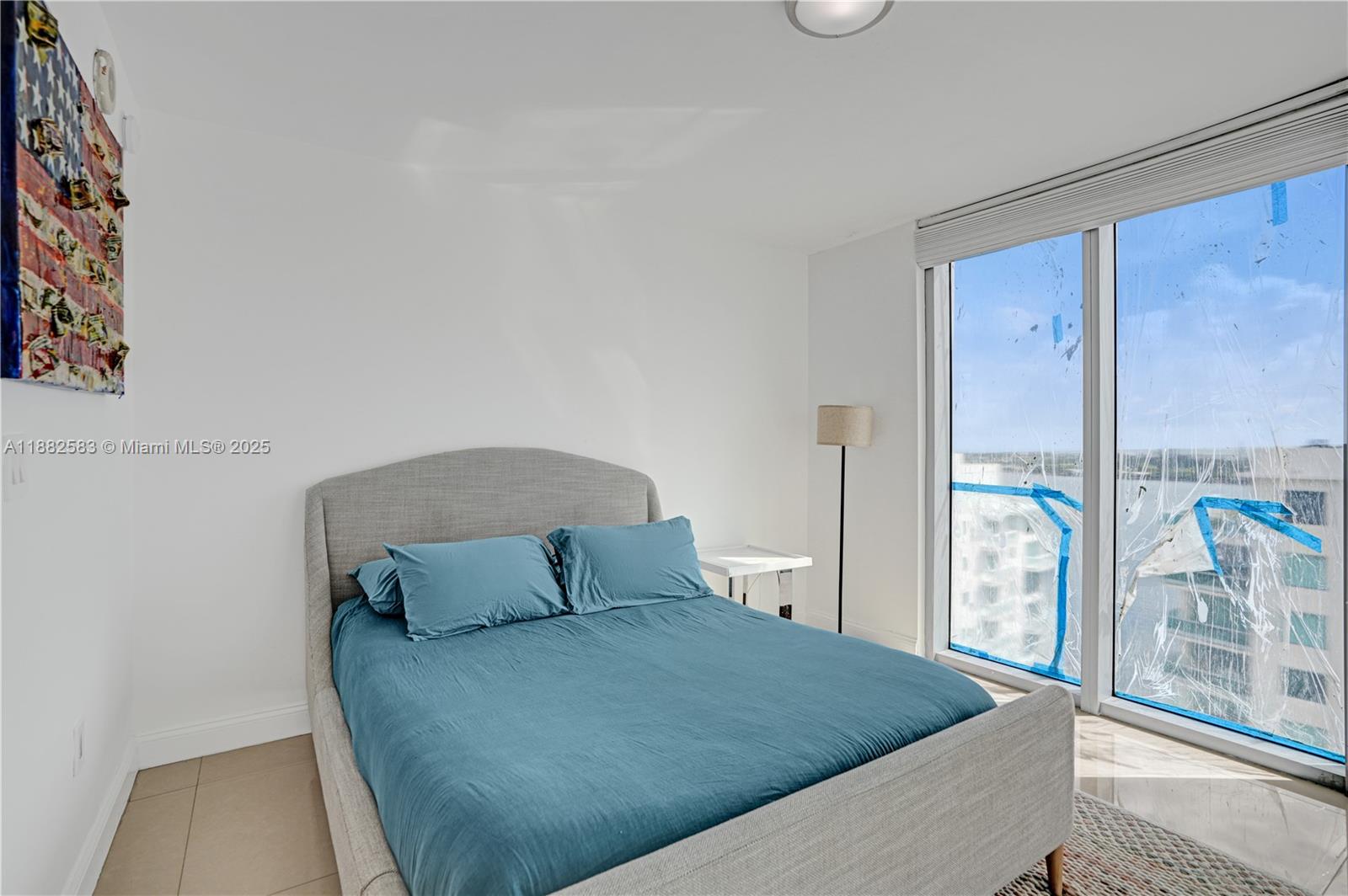 ELOQUENCE ON THE BAY COND - Residential Lease