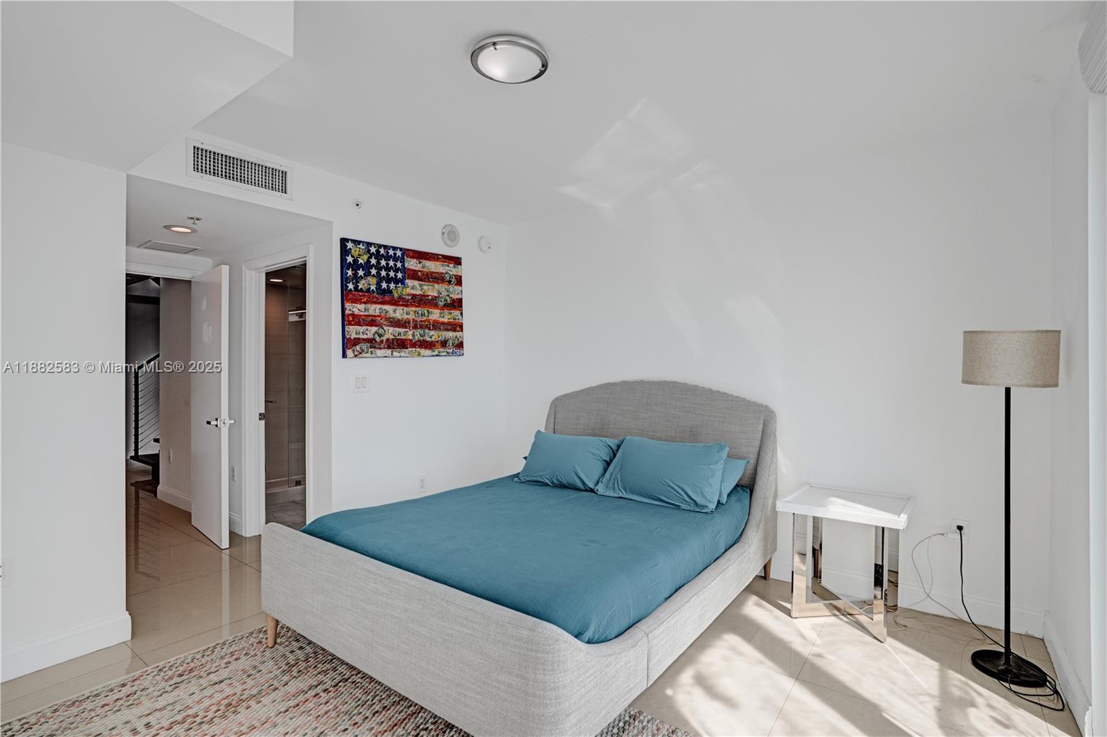 ELOQUENCE ON THE BAY COND - Residential Lease