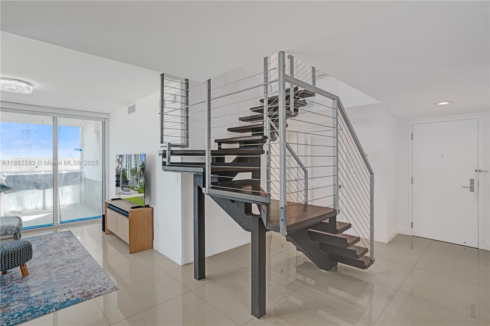 ELOQUENCE ON THE BAY COND - Residential Lease