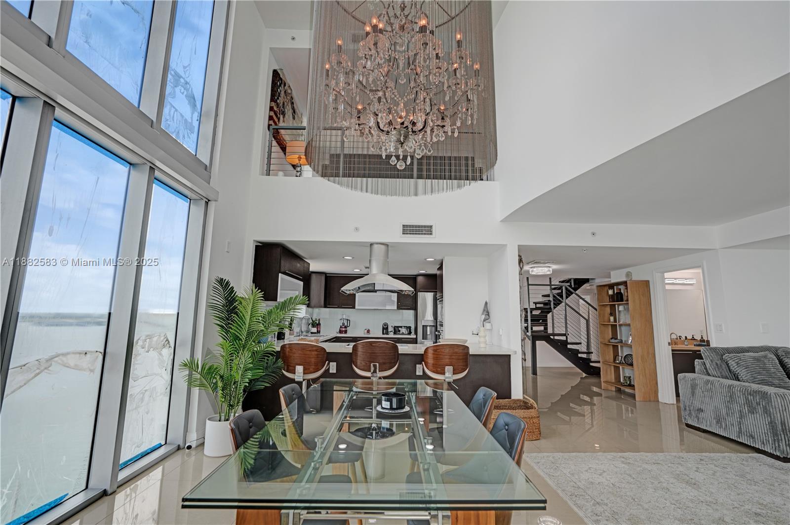 ELOQUENCE ON THE BAY COND - Residential Lease