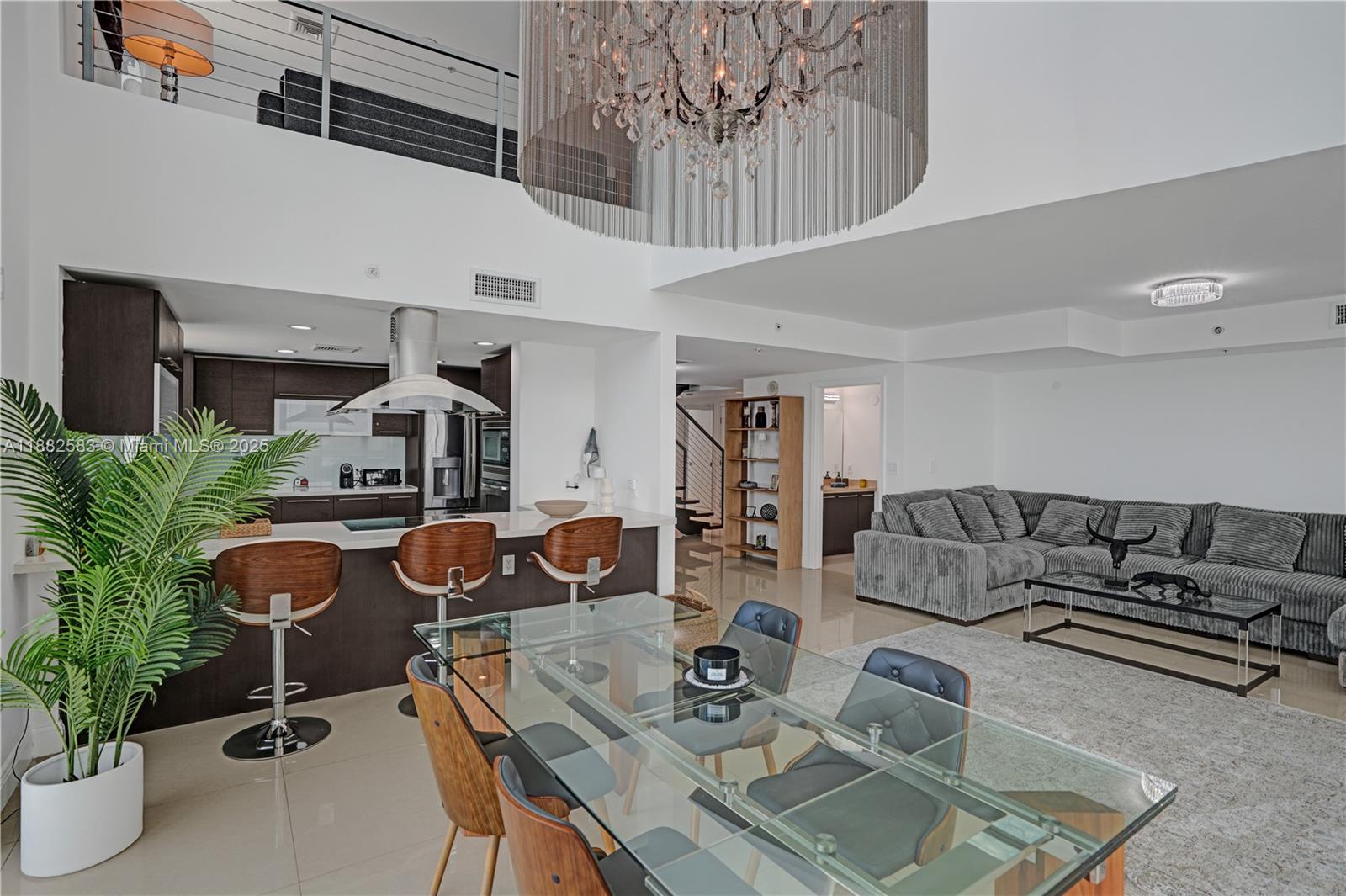 ELOQUENCE ON THE BAY COND - Residential Lease