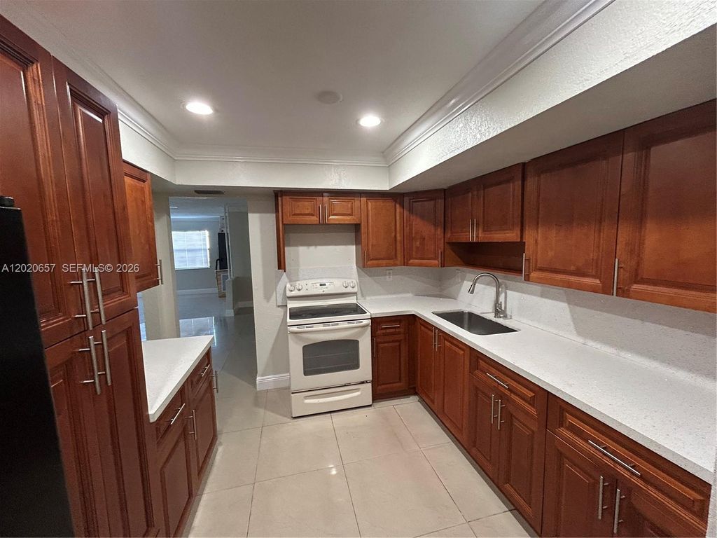 Photo of 6701 SW 7th Pl, North Lauderdale, FL 33068 (MLS # A12020657)