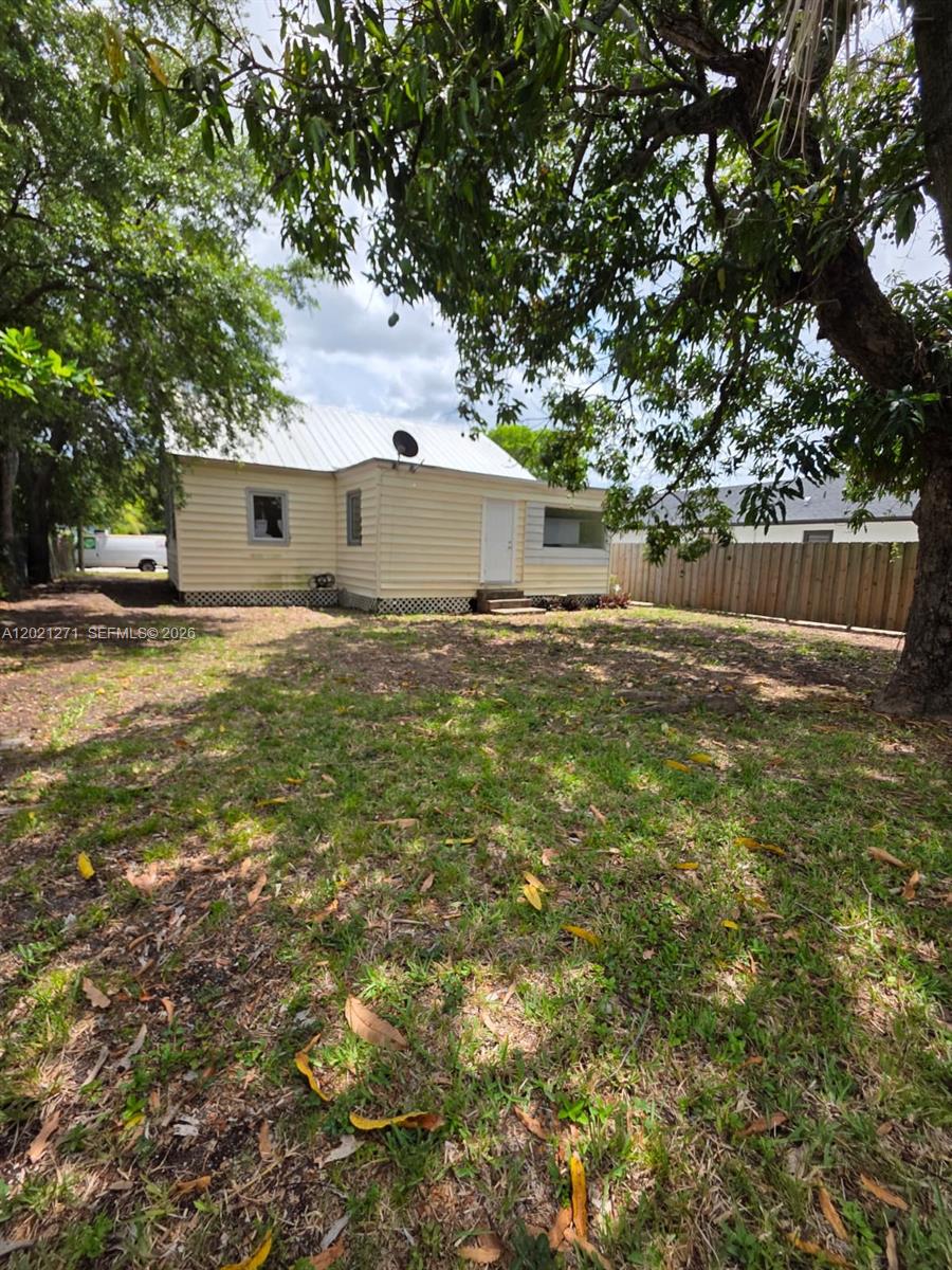 315 NW 53rd St 0
