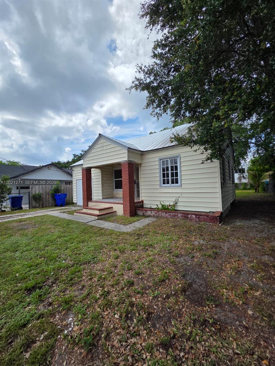 315 NW 53rd St 0