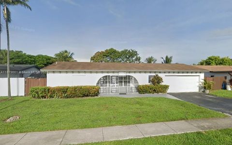 Photo of 1190 NW 92nd Ave, Pembroke Pines, FL 33024 (MLS # A11879661)