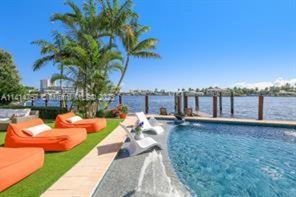 Photo of 2730 SE 7th Dr #n/A, Pompano Beach, FL 33062 (MLS # A11414757)