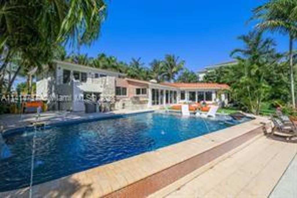 Photo of 2730 SE 7th Dr #n/A, Pompano Beach, FL 33062 (MLS # A11414757)