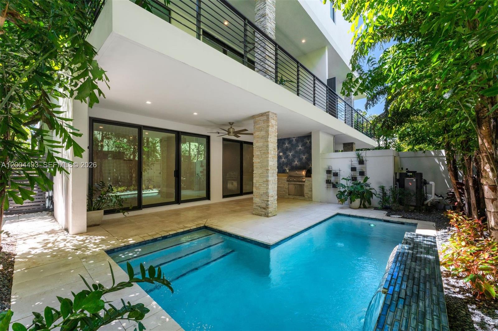 VICTORIA PARK CORR AMEN P - Residential