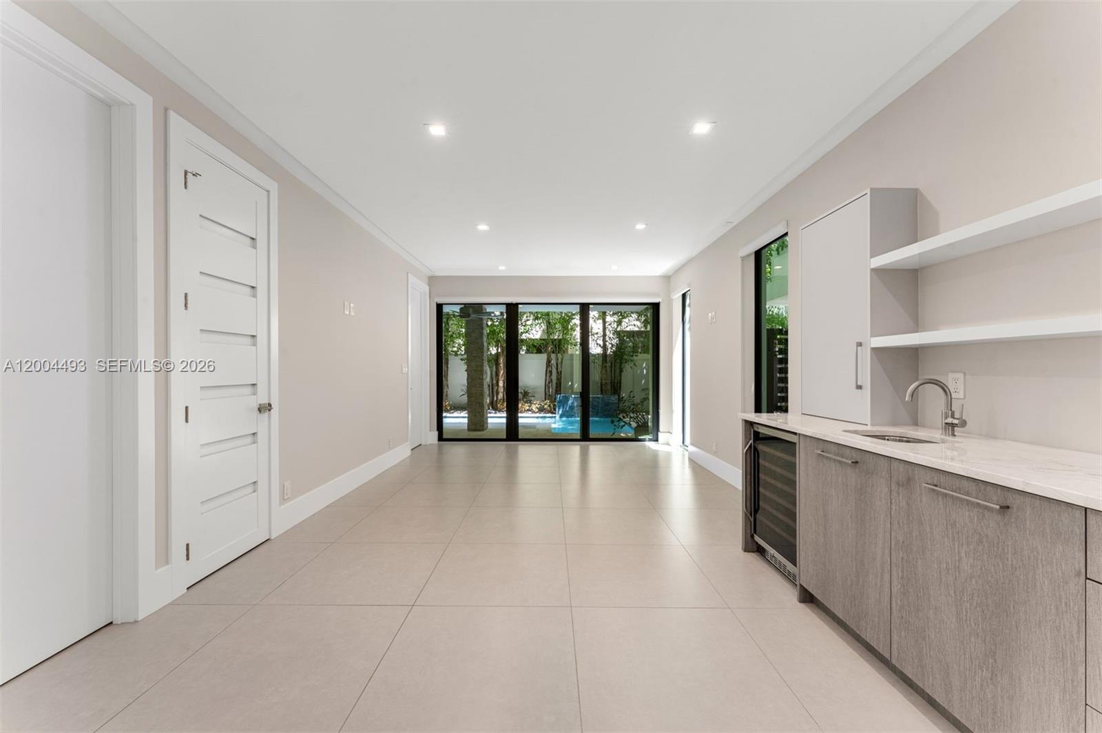 VICTORIA PARK CORR AMEN P - Residential
