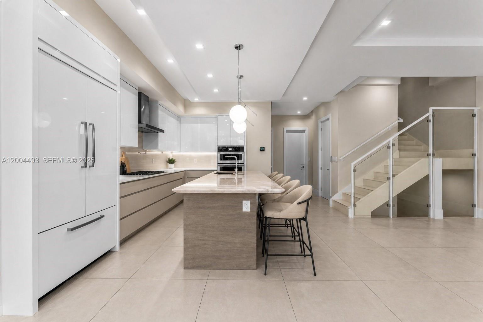 VICTORIA PARK CORR AMEN P - Residential