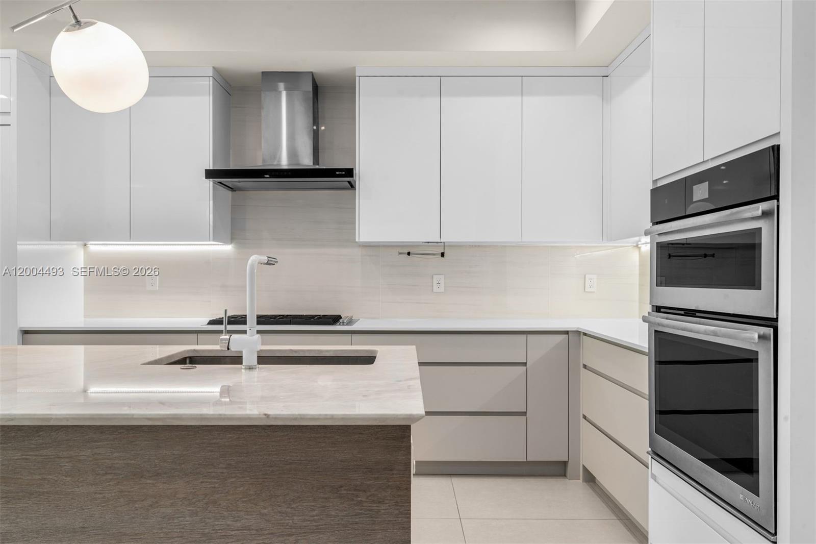 VICTORIA PARK CORR AMEN P - Residential