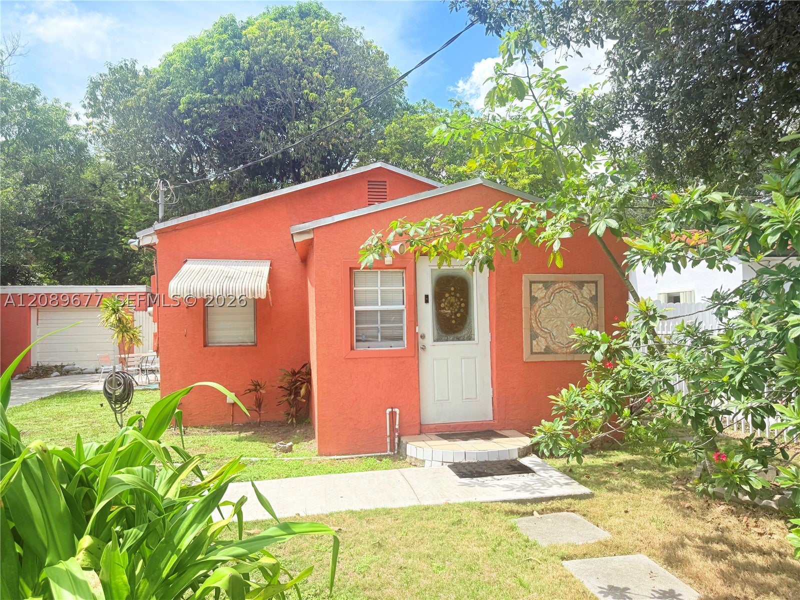 413 NW 14th Ter