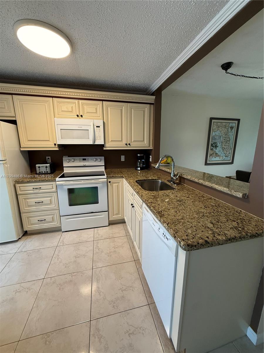 400 SE 10th St 214