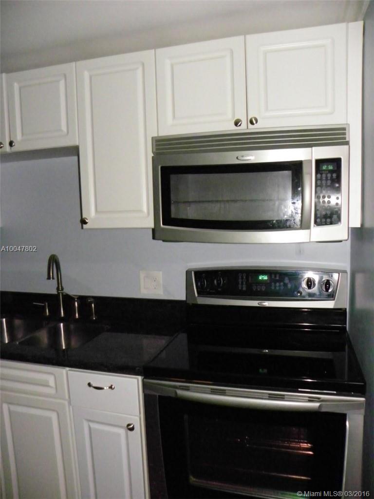 INVERRARY GARDENS I CONDO - Residential Lease