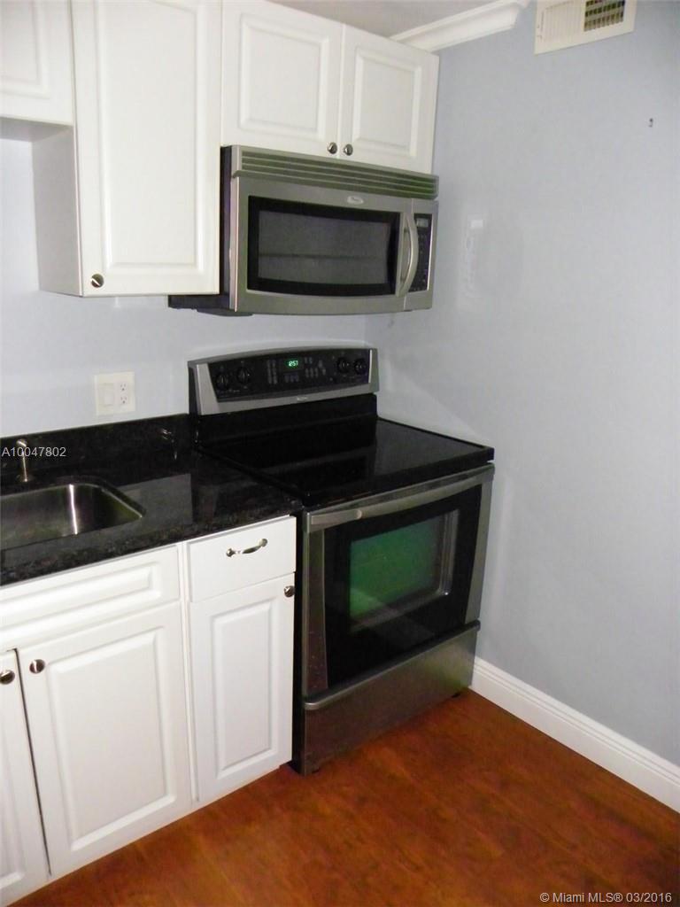 INVERRARY GARDENS I CONDO - Residential Lease