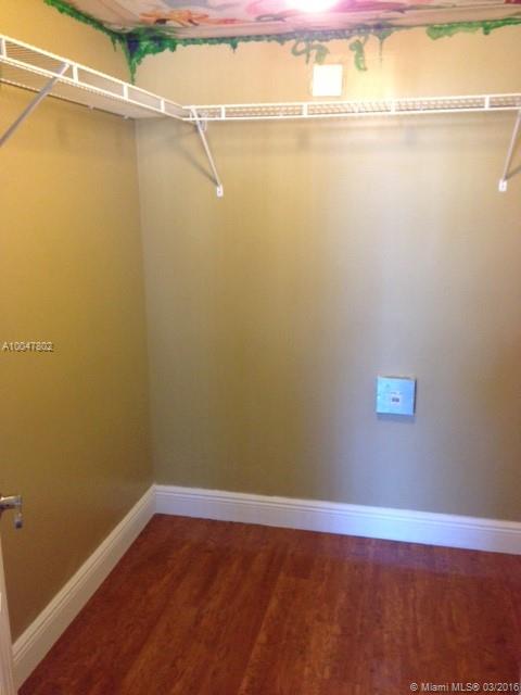 INVERRARY GARDENS I CONDO - Residential Lease