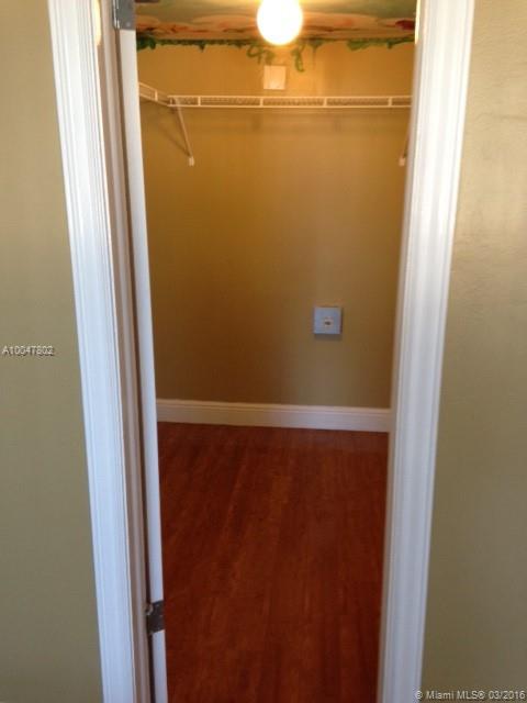 INVERRARY GARDENS I CONDO - Residential Lease